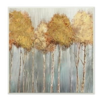 Neutralna šuma drveća koja stoji visok iznad sive uokvirene slike u umjetničkim satima