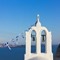 Crkveni zvonik na obali Egejskog mora. Oia, otok Santorini, Grčka. Ispis plakata Keren su